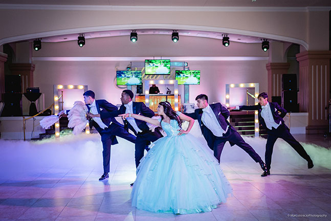 Quinceanera Choreographer - Birthday Girl Dancing With Chambelanes